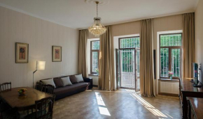 Гостиница TiflisLux Apartment - Old City  Тбилиси